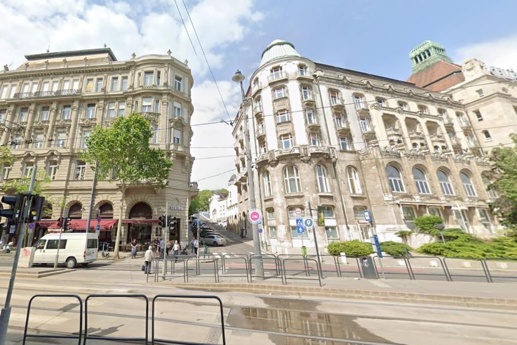Cozy Studio In The Heart Of Buda Budapest Exterior foto